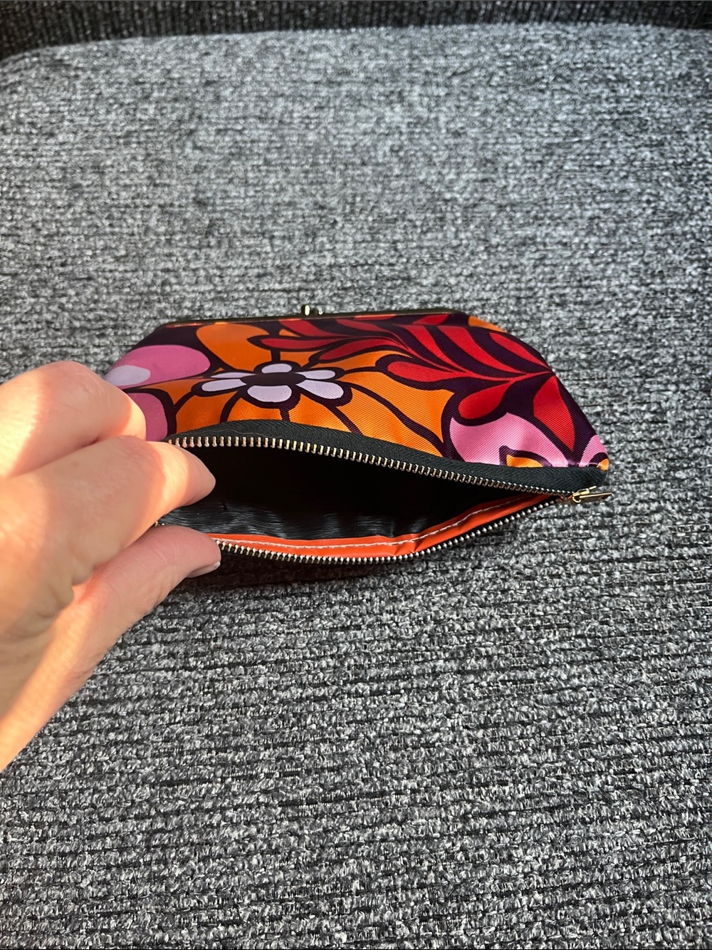 1970s Floral Satin clutch Purple & Orange Excellent condition! - Picture 7 of 9